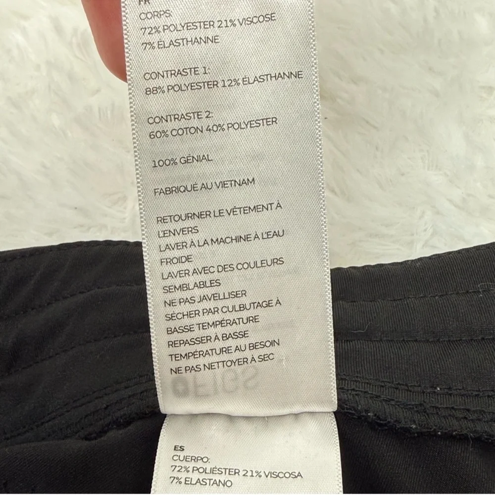 FIGS Zamora Jogger Scrub Pants – Bundle of 8 pairs, all in black, size Large. - Picture 7 of 11